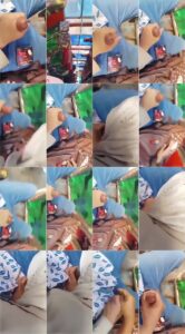واد وزميلته ف الأتوبيس قاعدين ف كرسي الاخير ومطلع زبه تلعبله فيه وتمصله وينزل لبنه على ايدها تشربه